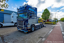 20240421-Tom-Holding-00371 20240421-Tom-Holding-00371
